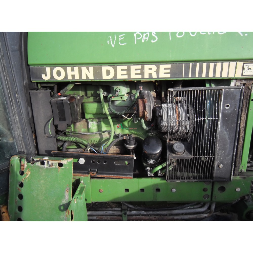 John Deere – Bloc moteur de tracteur