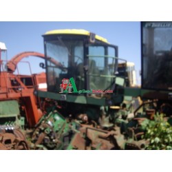 John Deere 5820