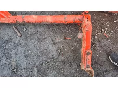 TUBE SUPPORT DE LAMIER LP : 1318