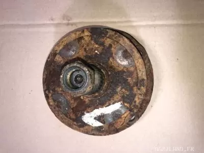 PALIER MENANT( PIGNON Z30)  LP : 1318