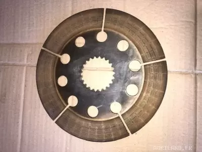 DISQUE DE FREIN FENDU 