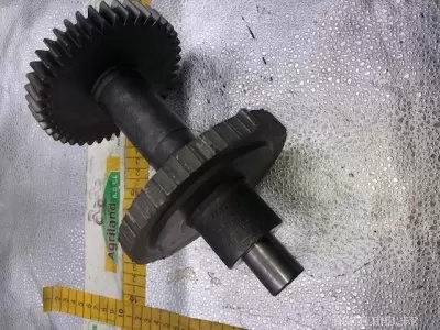 ARBRE INFERIEUR BOITE DE VITESSE