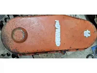 CARTER DE CHAINE LATERAL GAUCHE 