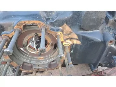 CARTER DE DIFFERENTIEL ARRIERE VIDE