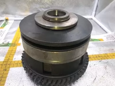 EMBRAYAGE DE PONT AVANT