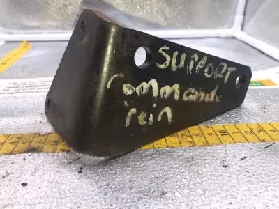 SUPPORT DE COMMANDE DE FREIN 