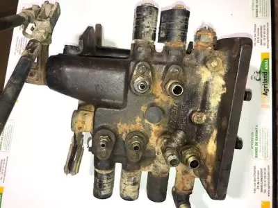 SUPPORT DE COMMANDE DE TRANSMISSION