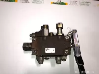 DISTRIBUTEUR À SIMPLE ET DOUBLE EFFET