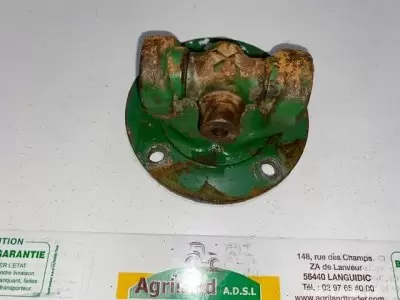 BRIDE DE L'ARBRE DE TRANSMISSION 