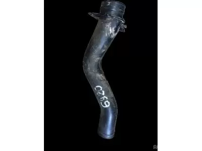 TUYAU D'ADMISSION D'AIR 