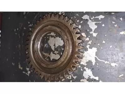 PIGNON INTERMEDIAIRE Z29 