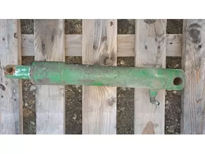 VERIN DE LEVAGE DROIT COMPLET 