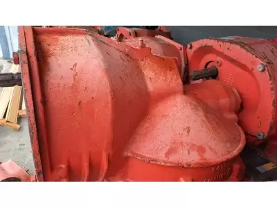 BOITIER COMPLET  DE HERSE ROTATIVE KUHN 1003 1004 