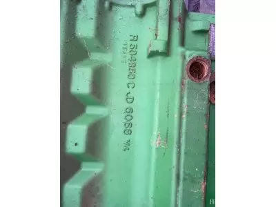 BLOC NU AVEC PALIERS 