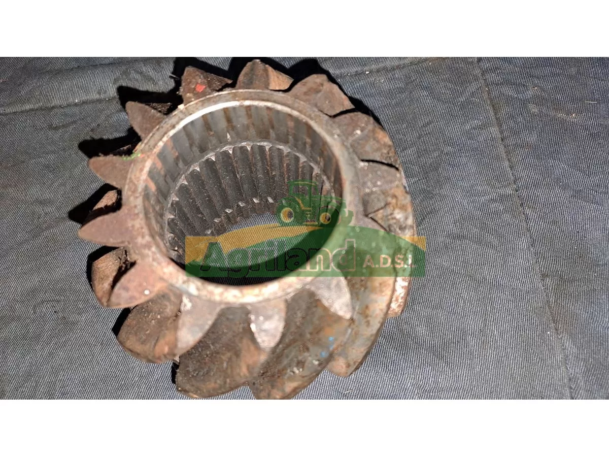 PIGNONS Z13/Z45 HELICOIDAL DU COUPLE CONIQUE LP : 1716