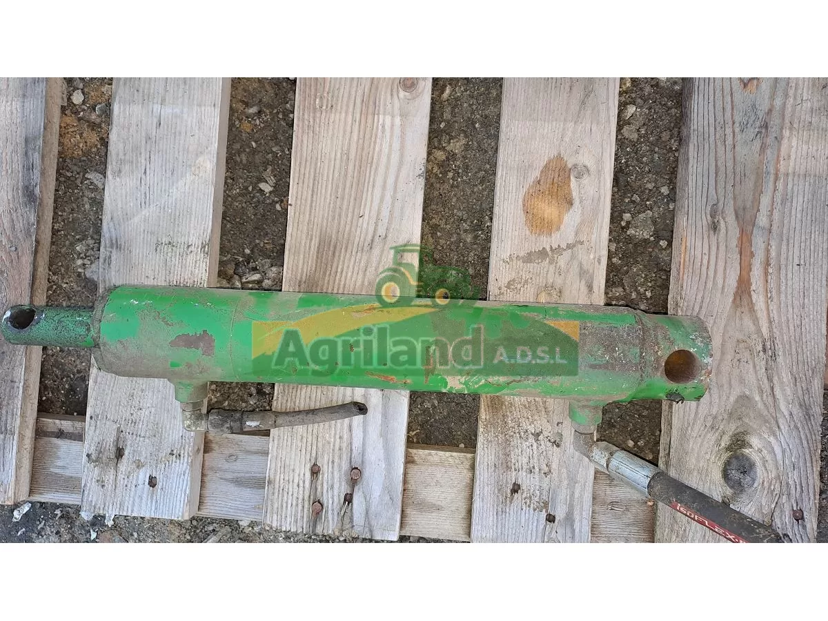 VERIN DE LEVAGE GAUCHE LP : 1739