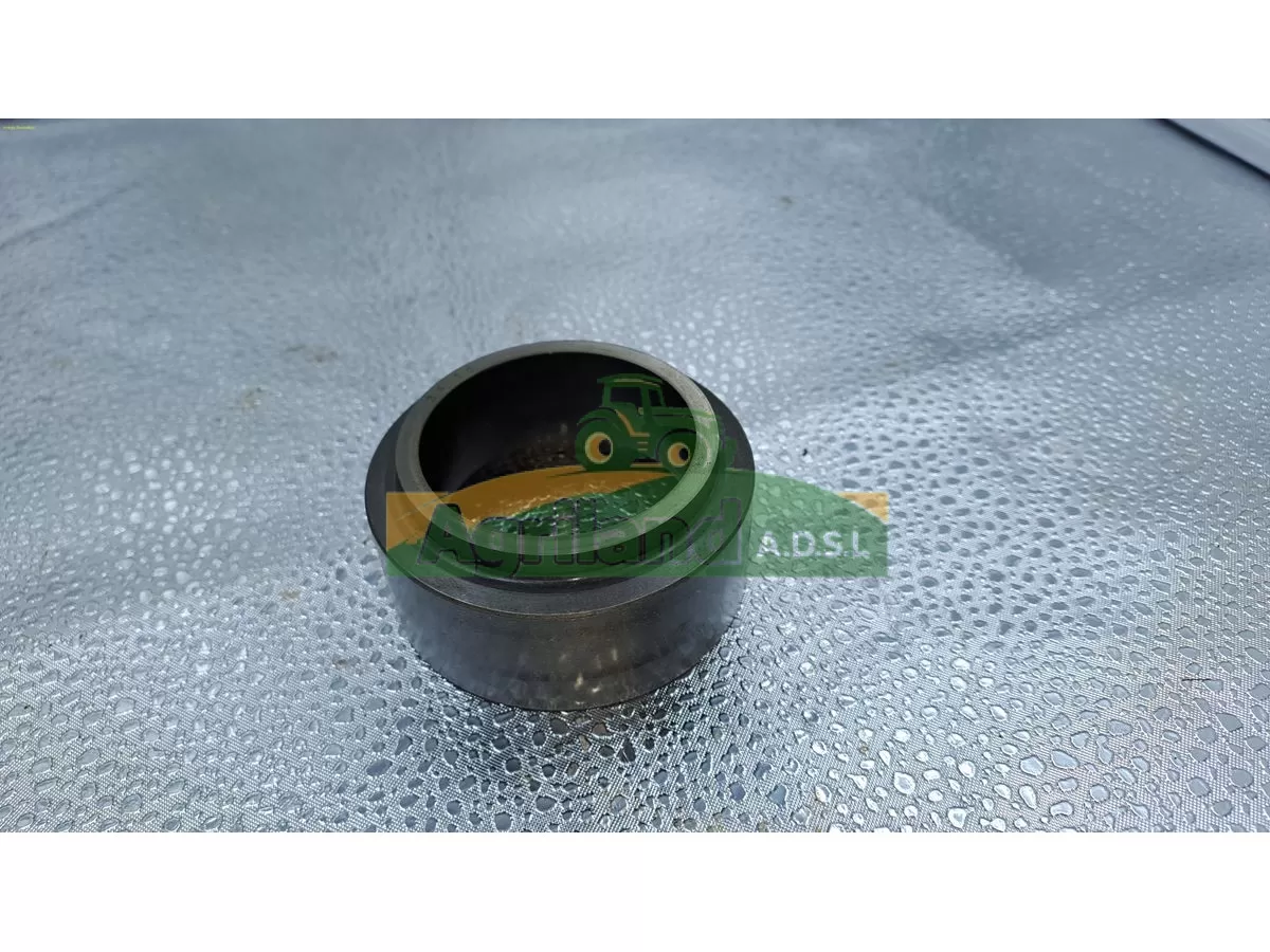 ENTRETOISE PORTE DENT KUHN  LP : 1340