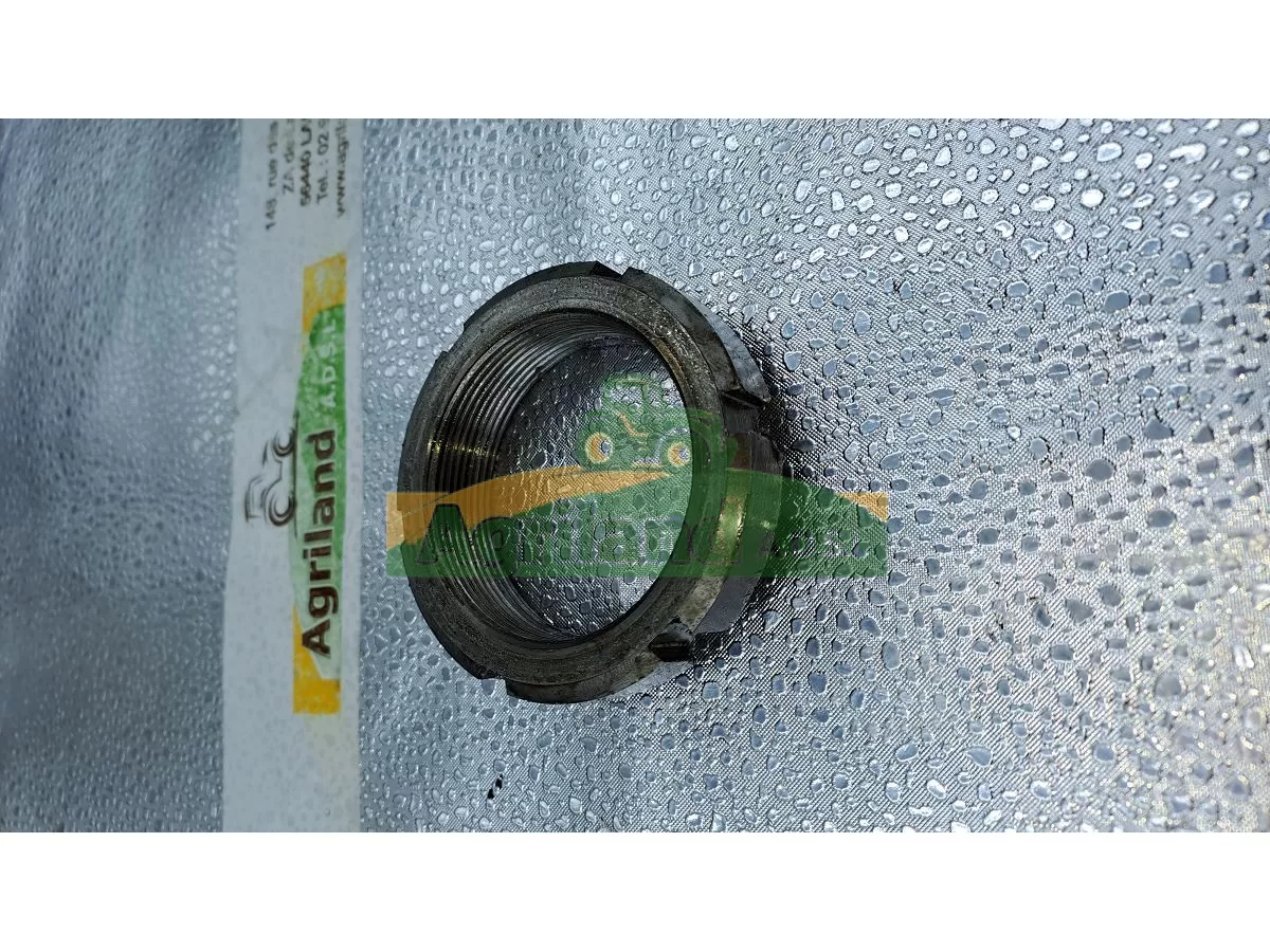 ECROU DE L AXE CENTRAL DANS BOITIER LATERAL LP : 525