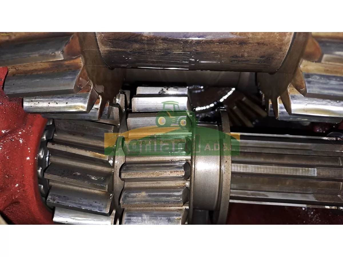 BOITIER CENTRAL KUHN EL 131 OCCASION  LP : 1718