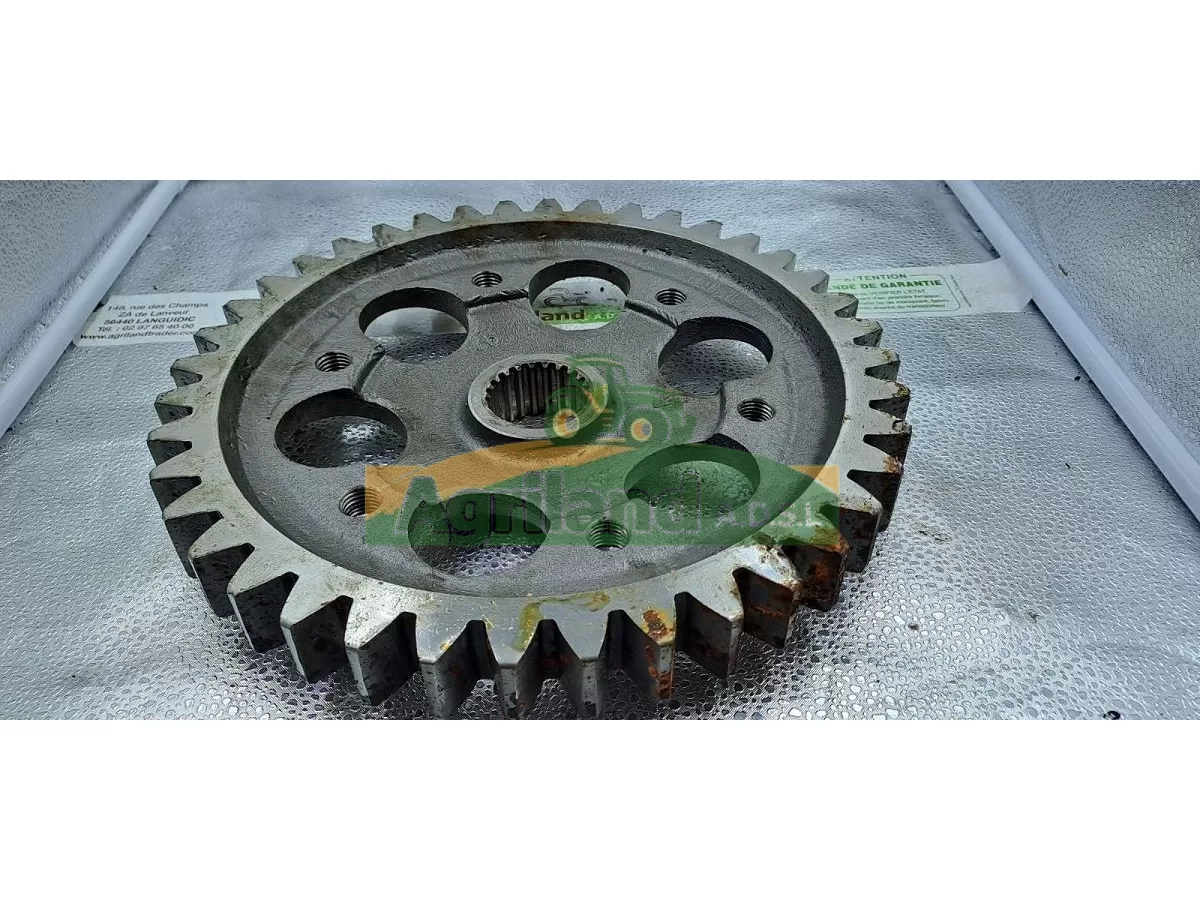 PIGNON CENTRAL Z40 KE 302 KE 303 LP : 850