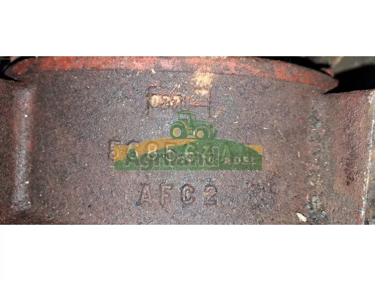 BOITIER SECONDAIRE (AU DESSUS DU LAMIER) LP : 507