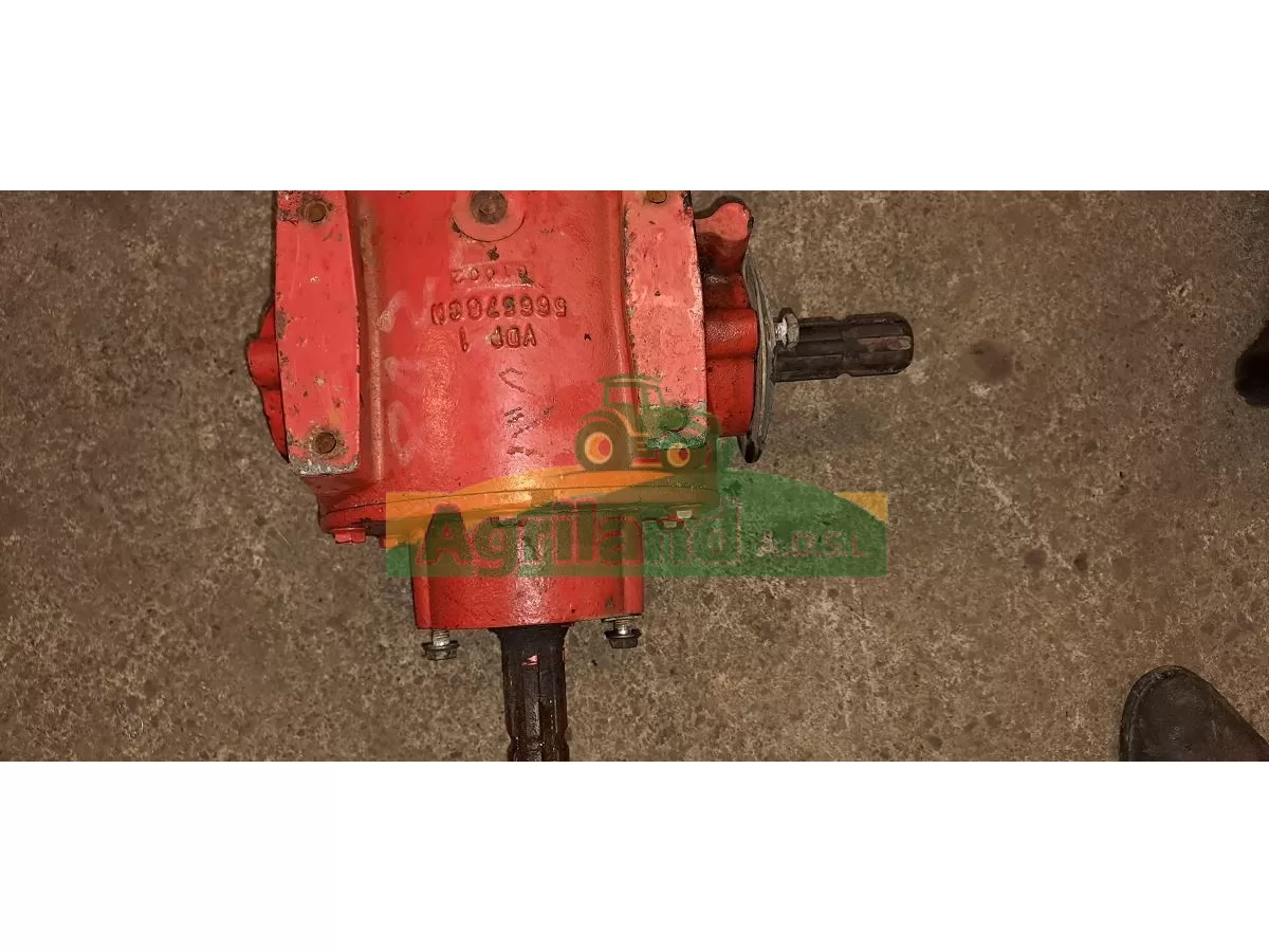 BOITIER DE RENVOIR D ANDLE (SOUS L ATTELAGE) LP : 877