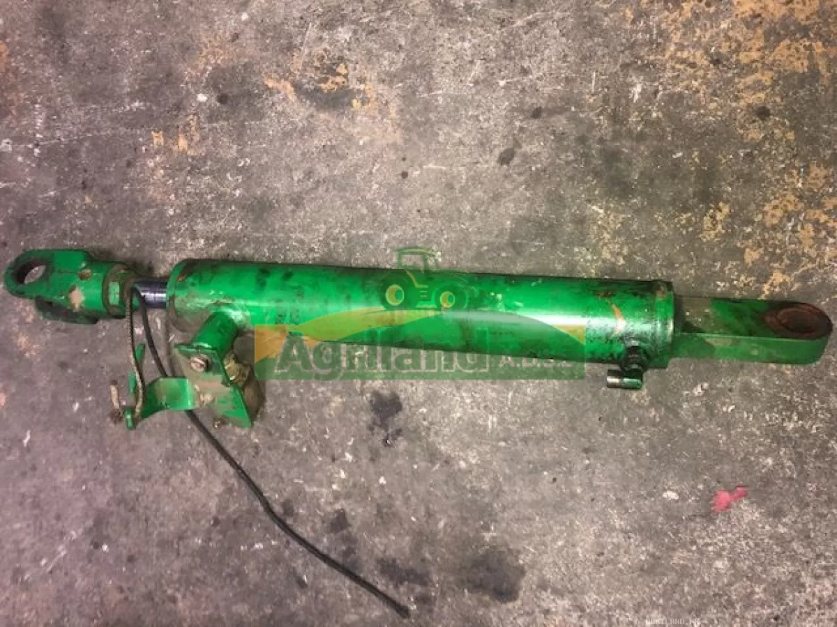 VERIN HYDRAULIQUE  LP : 1859