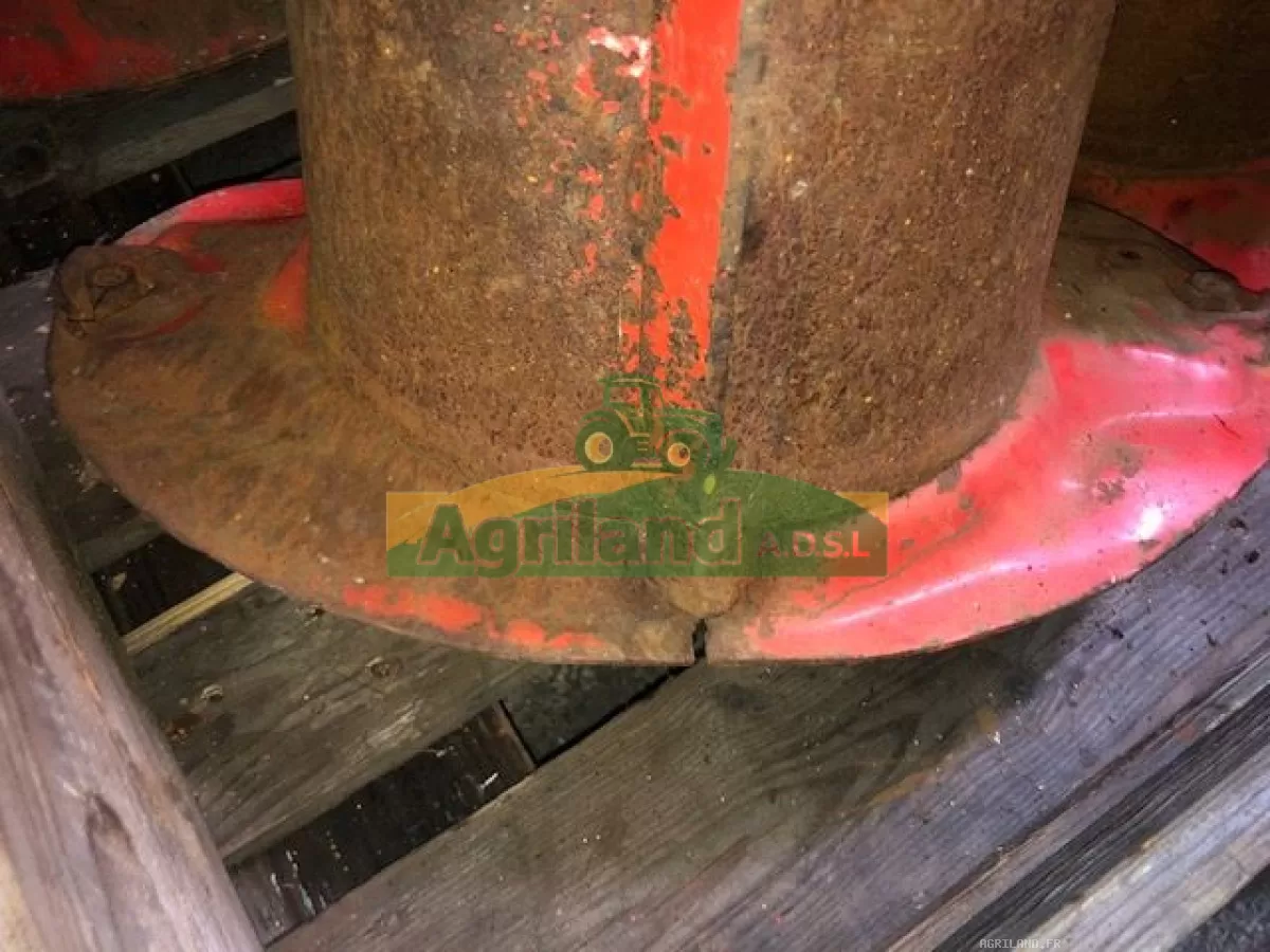 PAIRE DE DEMI DISQUE  LP : 902