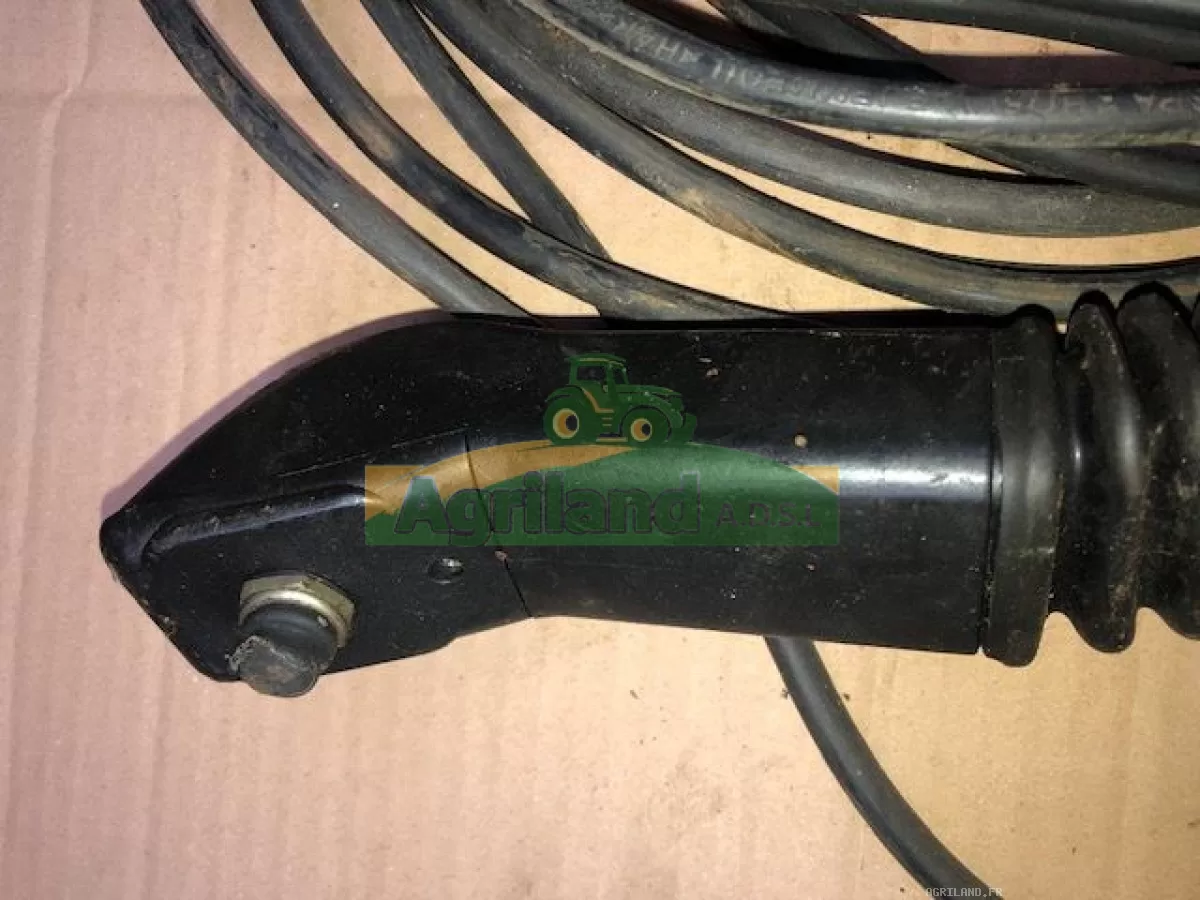 POIGNEE DE COMMANDE  LP : 1233