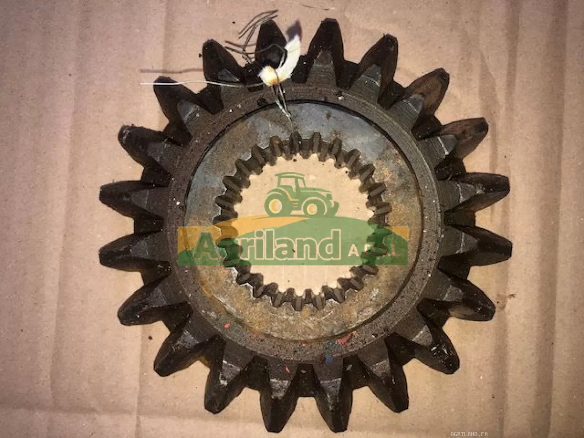 PIGNON DU COUPLE CONIQUE Z20 Z24 LP : 1233