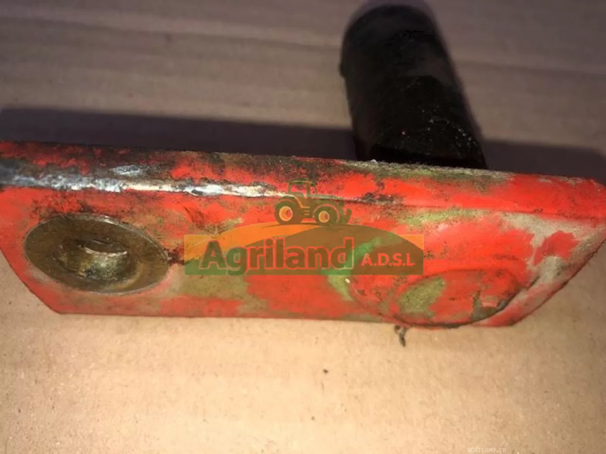 AXE DE LA POTENCE  LP : 877