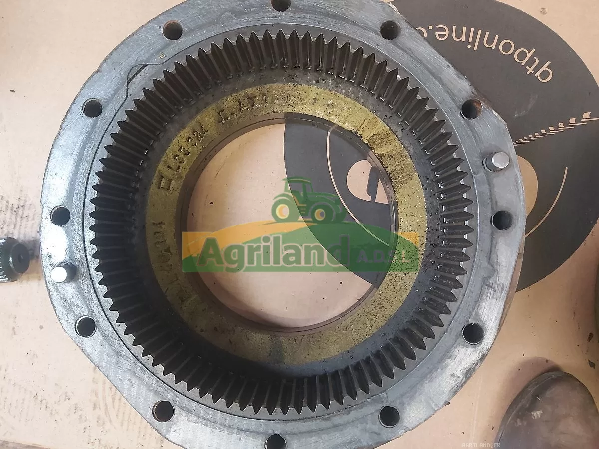 TROMPETTE ARRIERE COMPLETE DROITE ET GAUCHE (TROMPETTE, ARBRE DE ROUE, COURONNE, PORTE SATELLITE, SATELLITE. LP : 1019