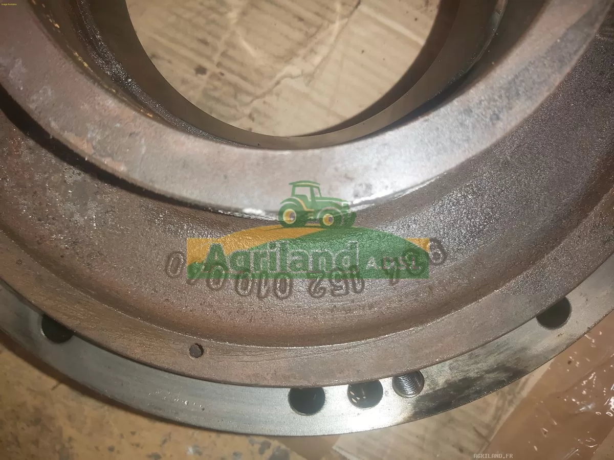 CARTER DE FREIN DROITE (BRIDE DE ROULEMENT) LP : 1805