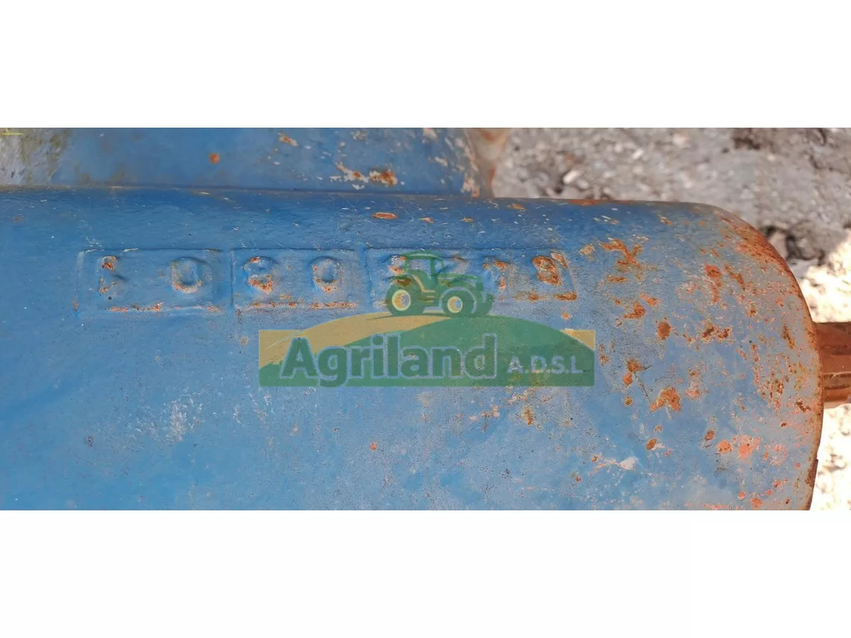 BOITIER RABEWERK AVEC ENTREE 1"3/4 ET SORTIE AR 1"3/8 LP : 897