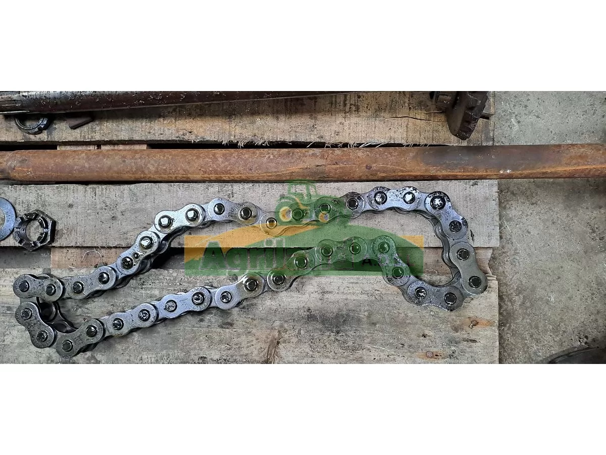 CHAINE D'ENTRAINEMENT HR 30 ET 500B OU REF 74000640040 REMPLACE 300411040 LP : 1136