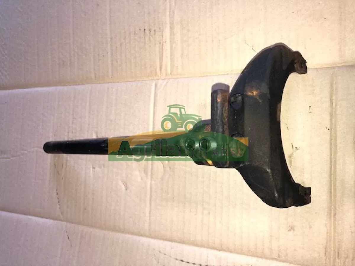 FOURCHETTE DE CHANGEMENT DE VITESSE  LP : 1230