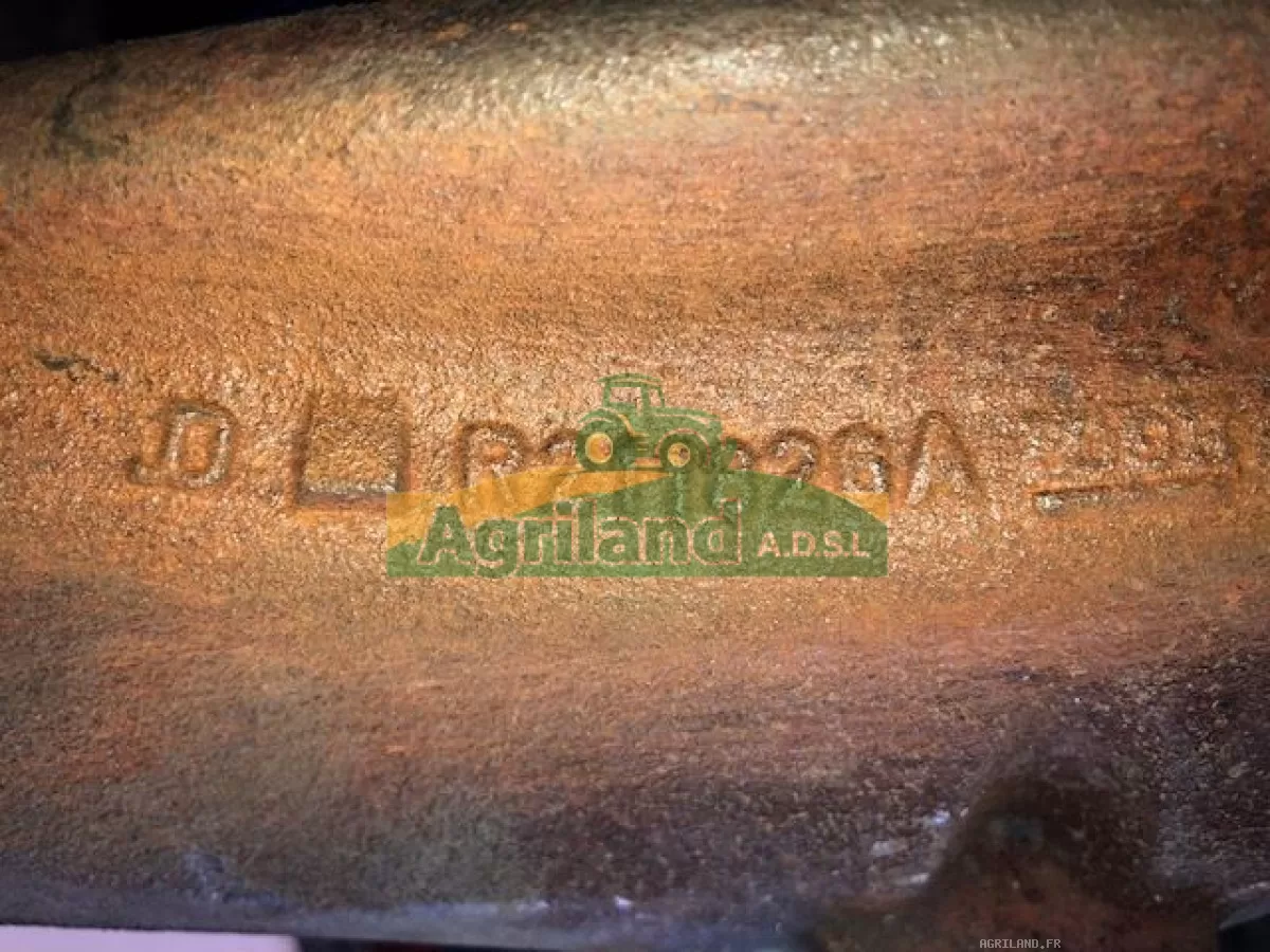 BRAS DE RELEVAGE ARRIERE DROIT  LP : 1230