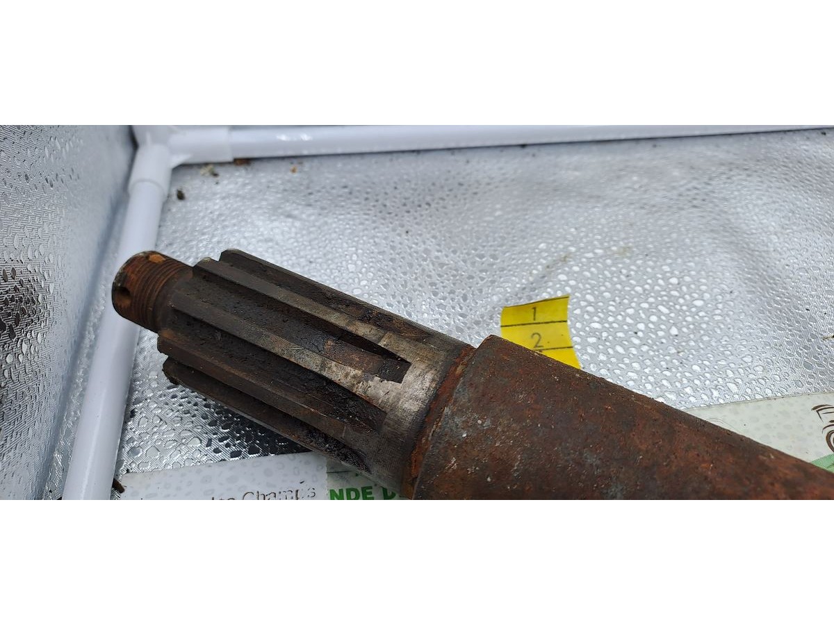 ARBRE PRIMAIRE AVEC SORTIE PTO LP : 1518