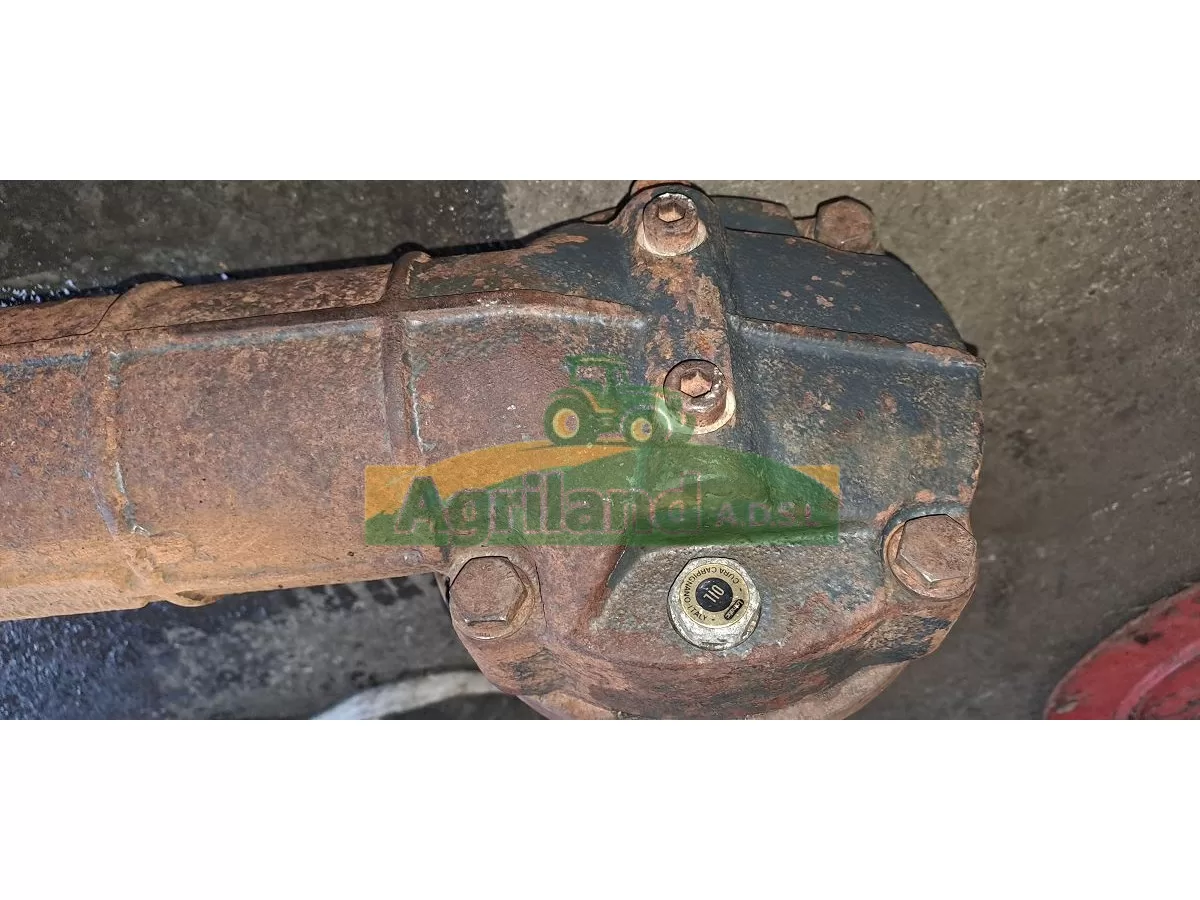 BOITIER COMPLET RENVOI D ANGLE AVEC COUPLE CONIQUE Z12/32 LP : 1834