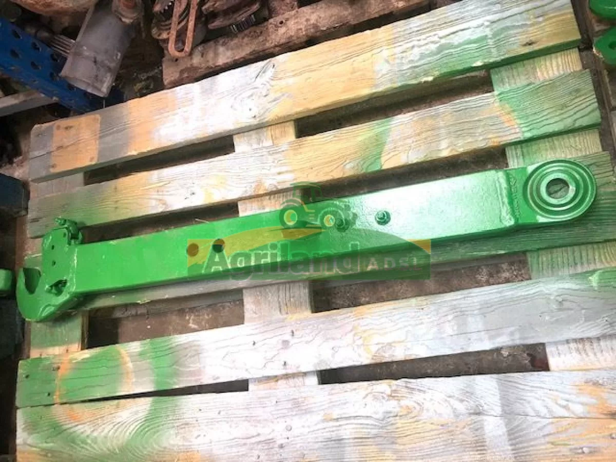 BARRE DE TRACTION GAUCHE  LP : 1747