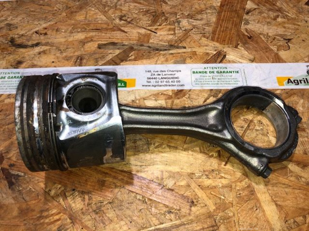 BIELLE MOTEUR AVEC PISTON 