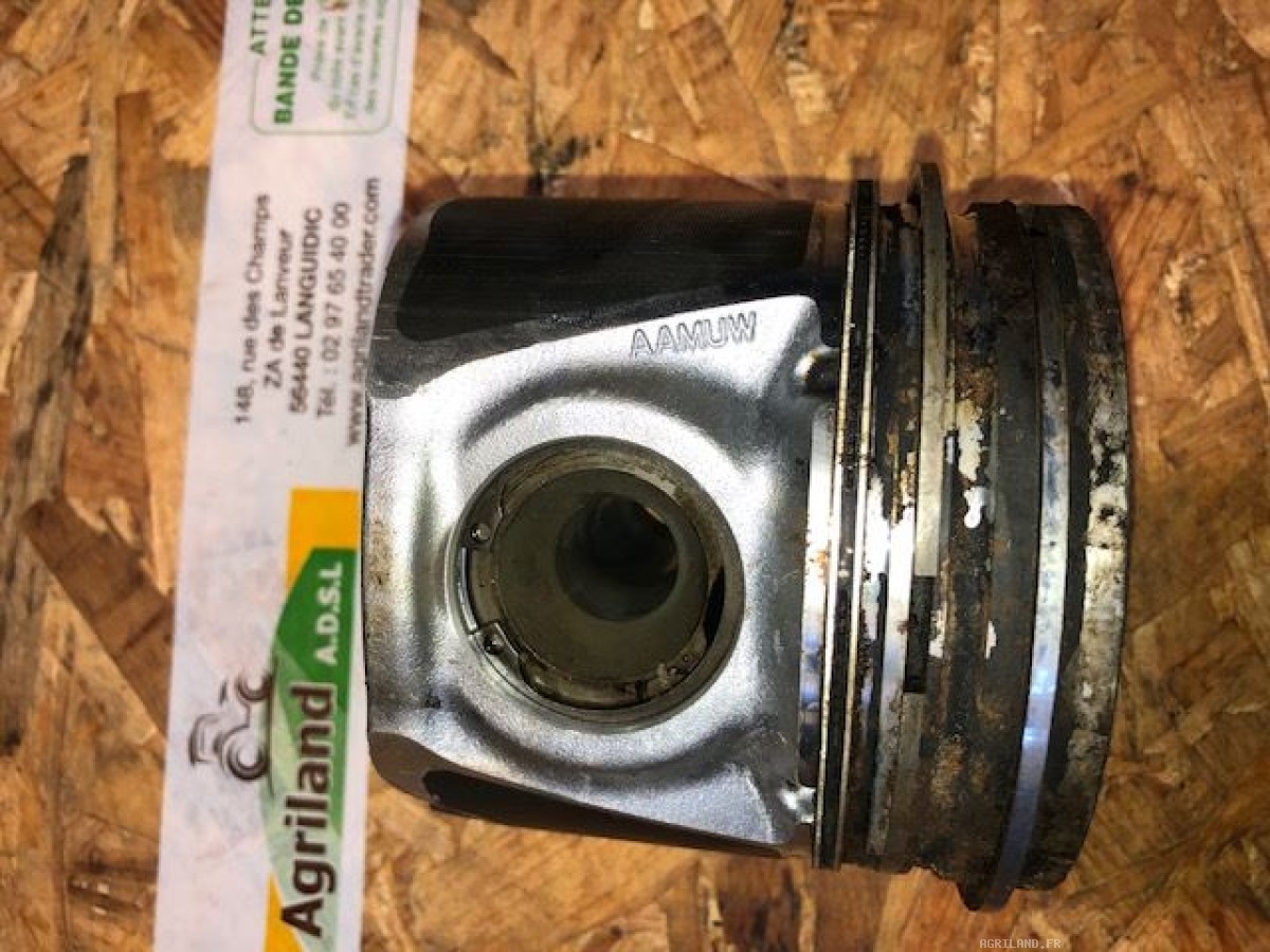 PISTON MOTEUR 