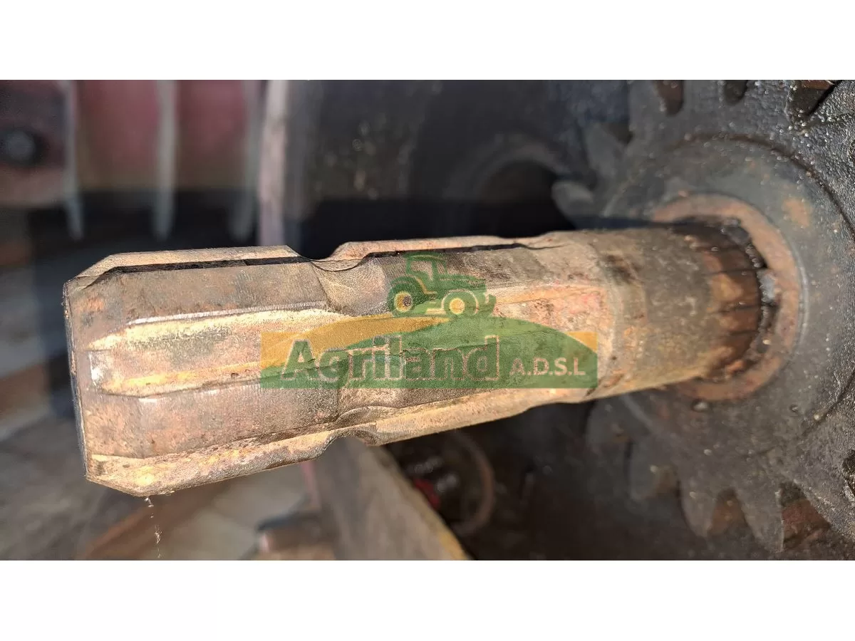 ARBRE MENANT 1"3/4 Z6 ET SORTIE 1"3/8 Z6