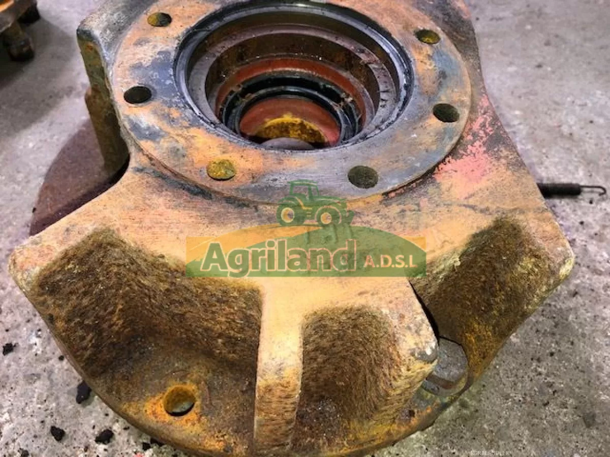 CARTER DE FREIN DROIT