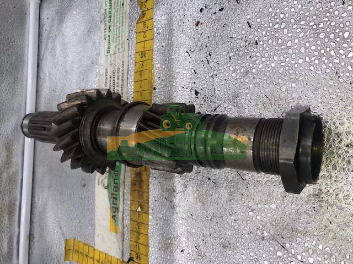 ARBRE AVEC PIGNON Z14  