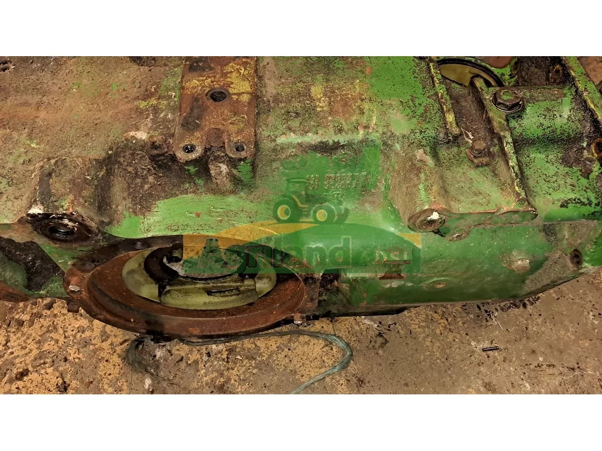 CARTER PRINCIPAL BOITE DE VITESSE ET PTO