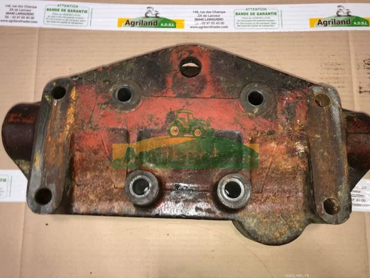 SUPPORT DE BRAS DE RELEVAGE 