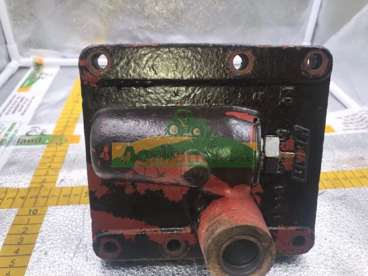 CARTER DE FREIN DE STATIONNEMENT 