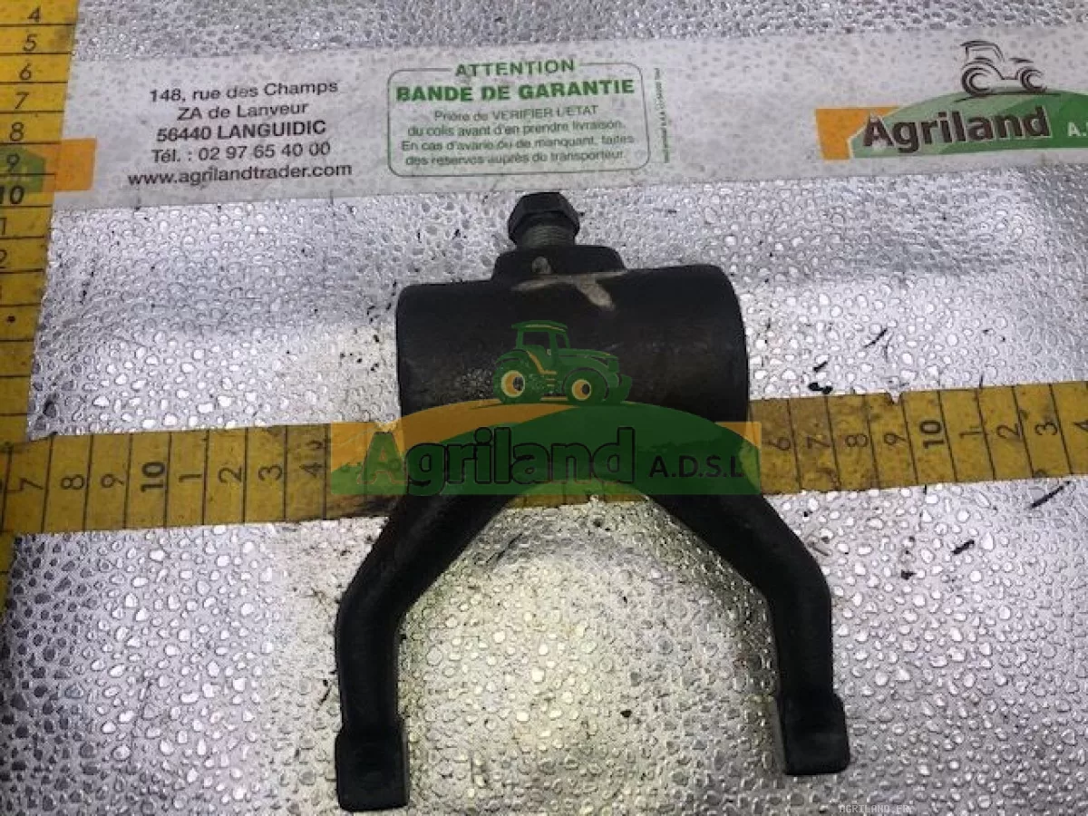 FOURCHETTE DE BUTEE D'EMBRAYAGE