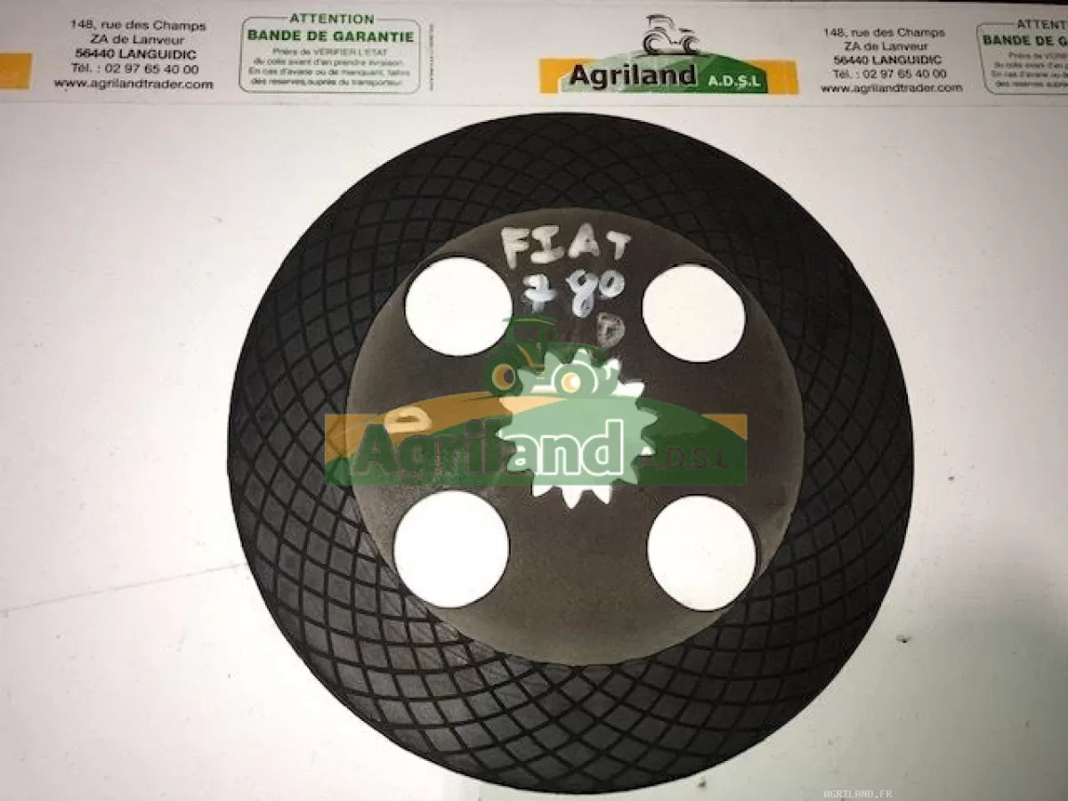 DISQUE DE FREIN Ø 260 MM
14 DENTS
ÉPAISSEUR 10 MM